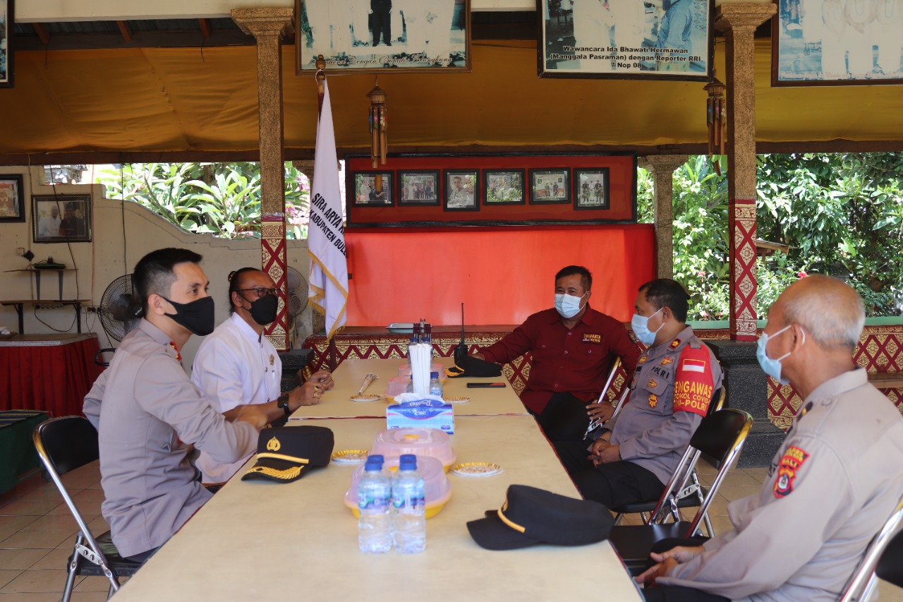 Kapolres Buleleng Lakukan Silahturahmi Dengan Tokoh Agama.