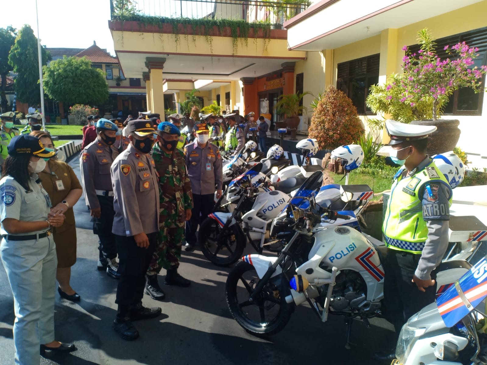 Polres Buleleng Gelar Apel Pasukan  Operasi Zebra Agung 2021.