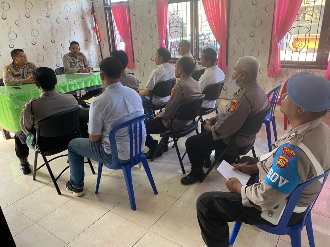 Ukur Kinerja Anggota,  Kapolsek Mengwi Lakukan Analisa dan Evaluasi.