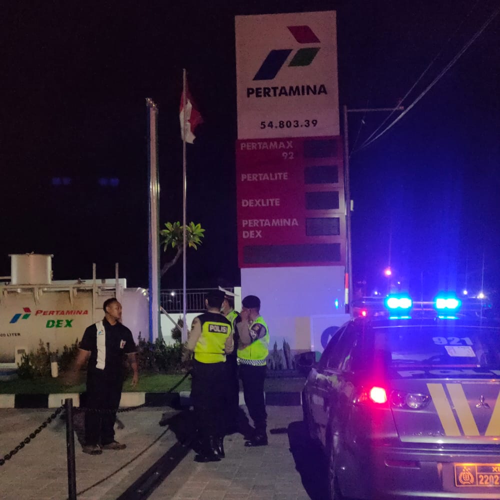 Samapta Abiansemal Sambangi SPBU, Antisipasi Kenaikan BBM.