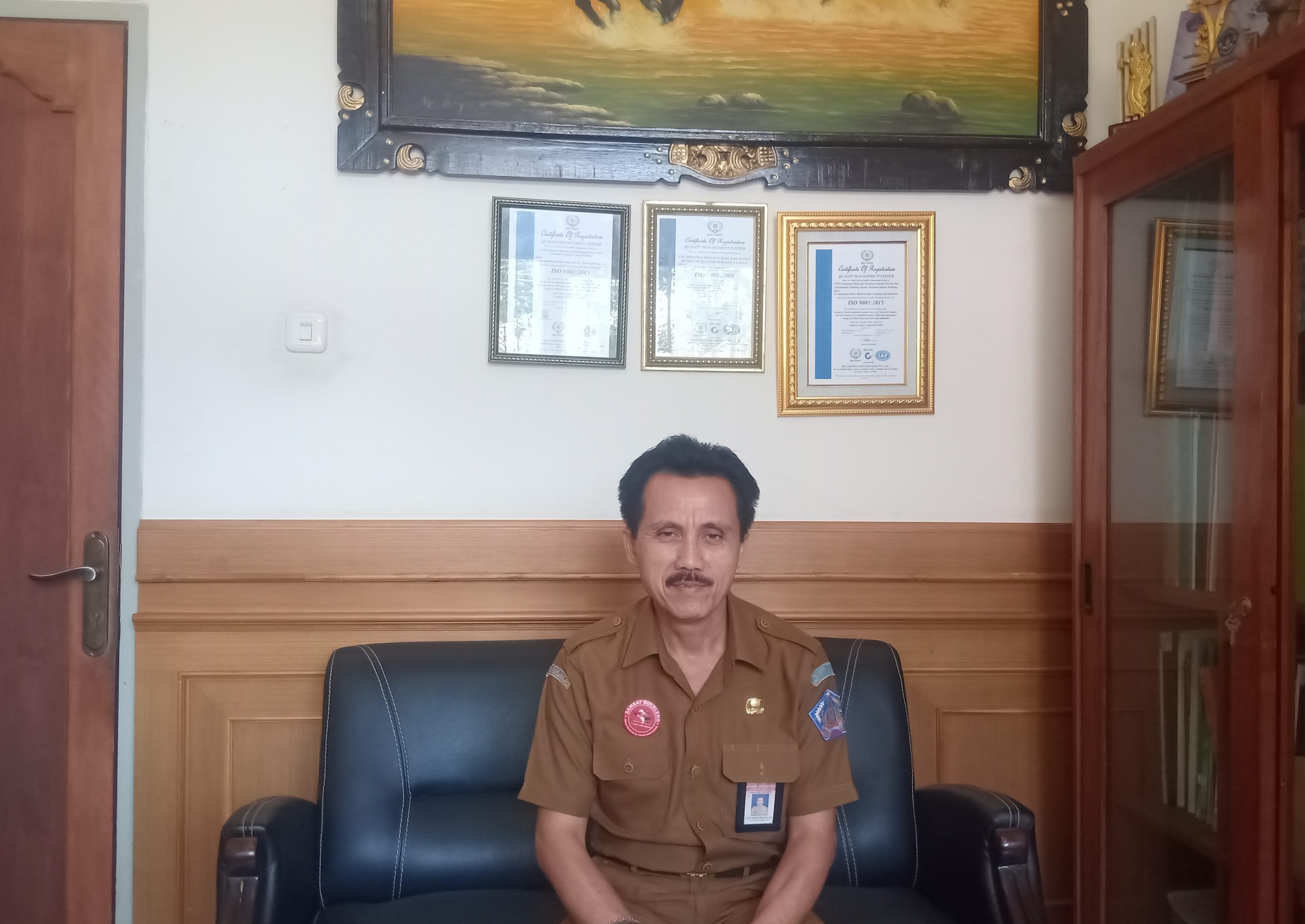 Bebas Denda Pajak Diperpanjang, Masyarakat Buleleng Antusias Bayar Pajak.