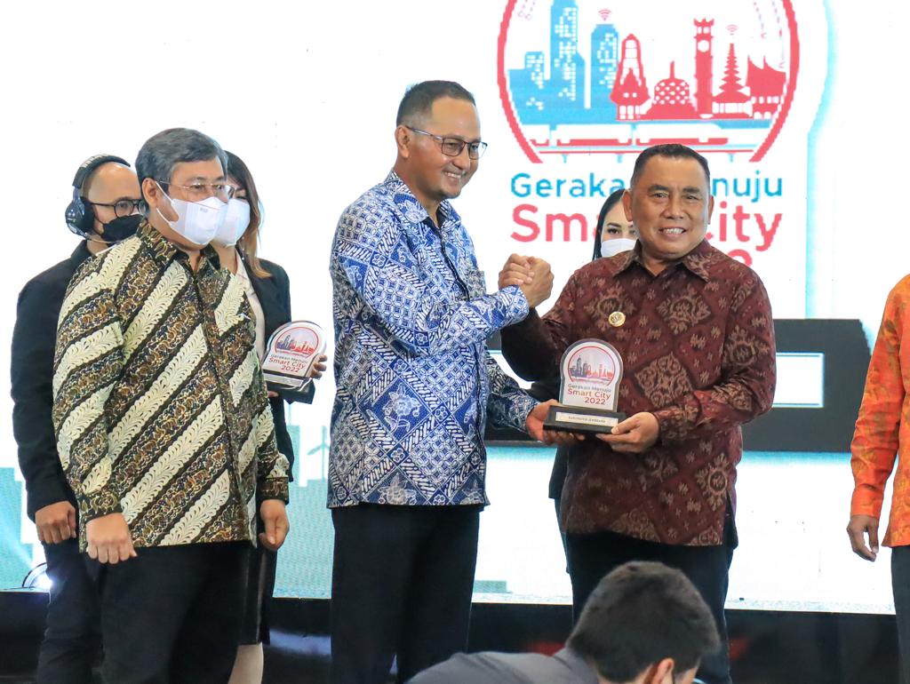 Pemerintah Kabupaten Jembrana Raih Penghargaan Smart City 2022 dari Kementrian Kominfo RI.