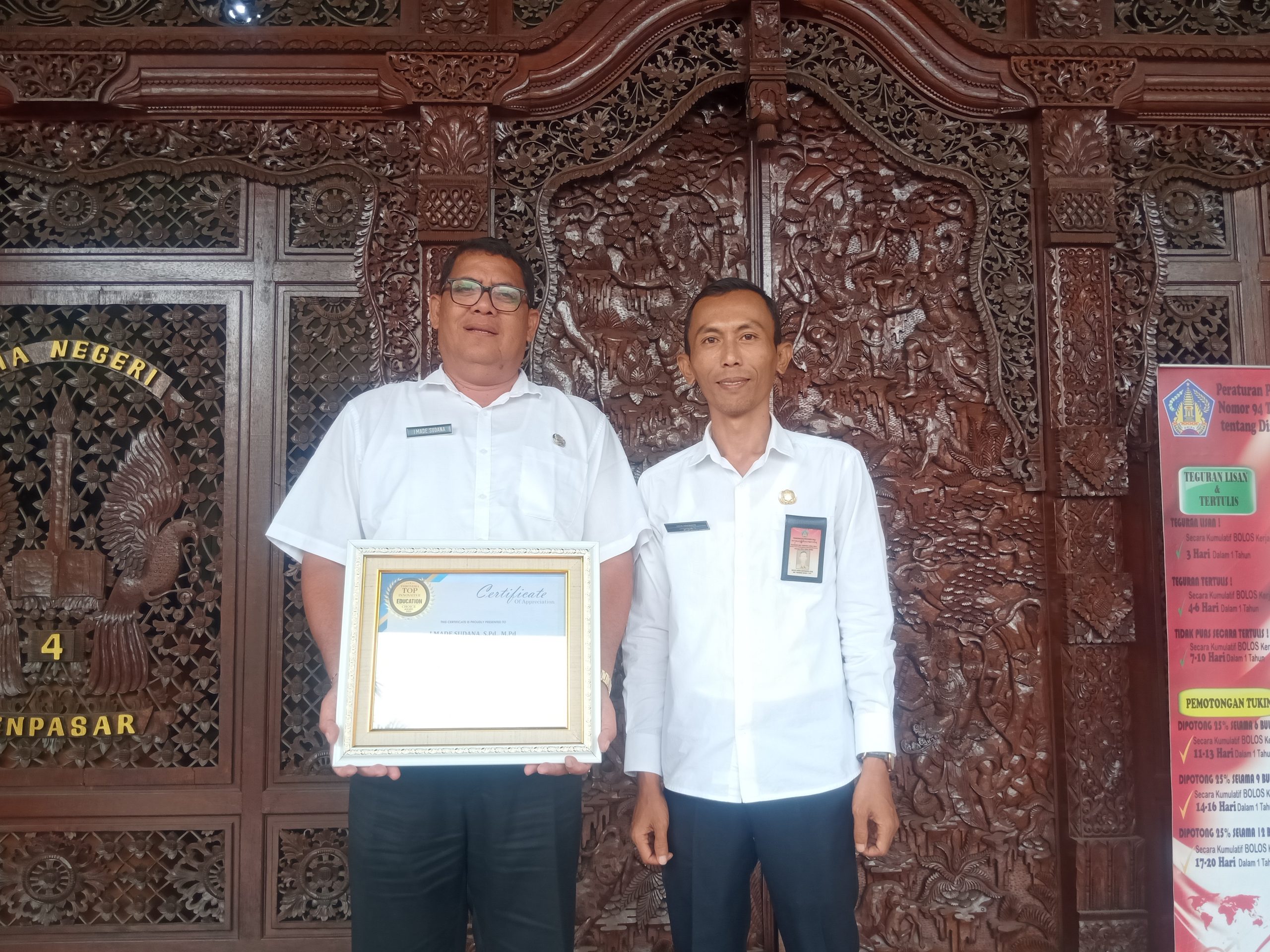 Sebanyak 449 siswa SMA Negeri 4 Denpasar Mengikuti Ujian Sekolah Secara On Line.