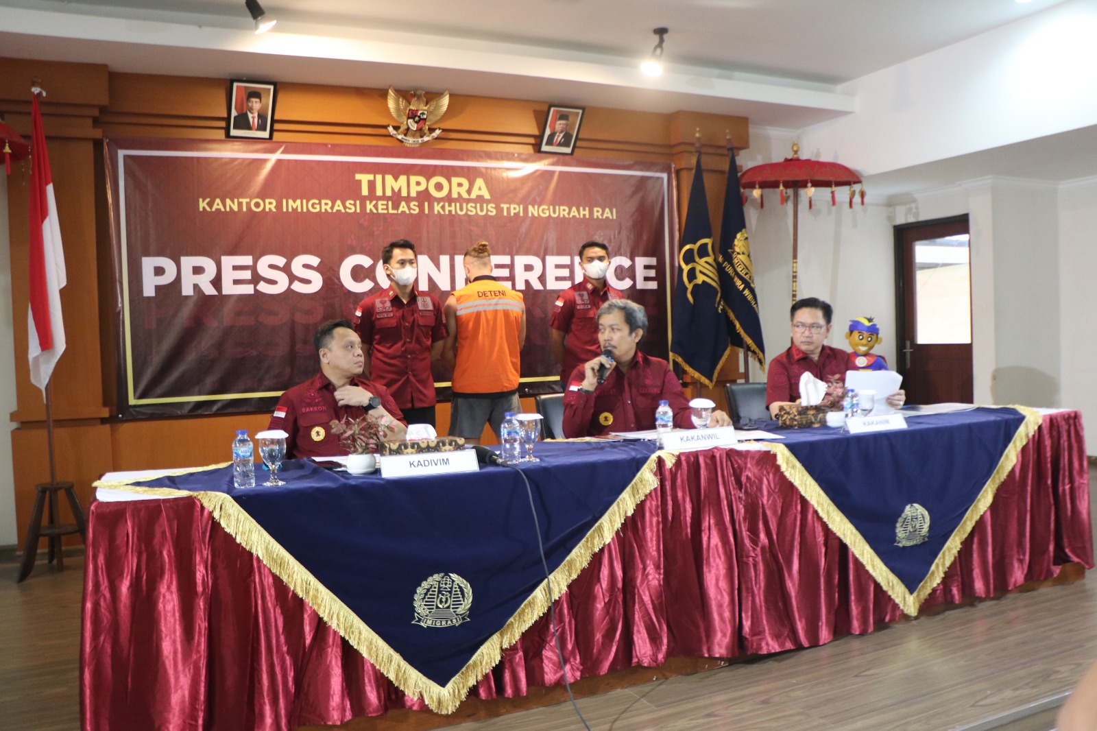 Buka Jasa Pijat WNA Asal Ukraina Dideportasi.