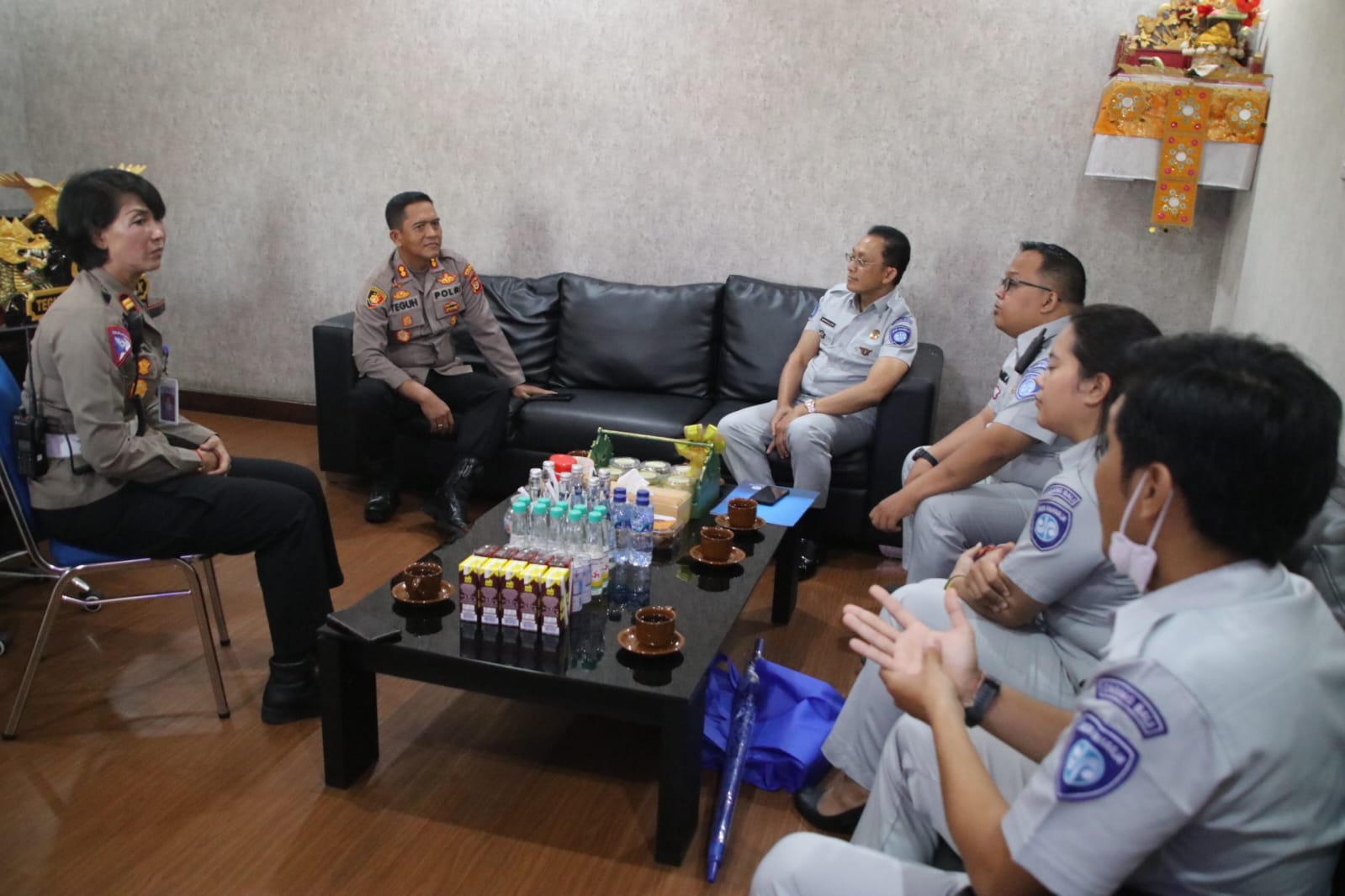Kapolres AKBP Teguh Priyo Wasono Terima Audensi Kepala Jasa Raharja Cabang Bali.