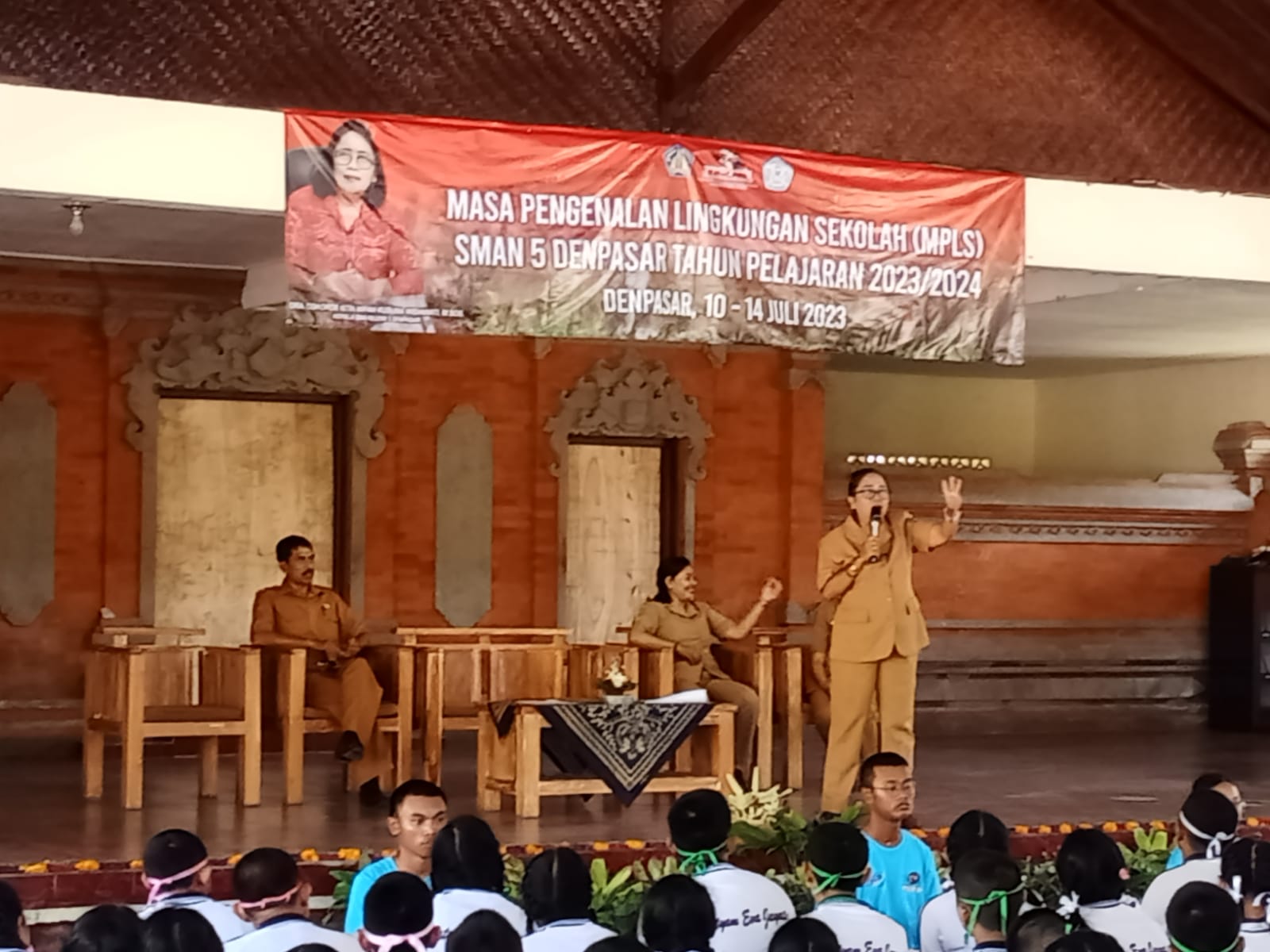 SMA Negeri 5 Denpasar Ciptakan MPLS yang Ramah dan Beretika.