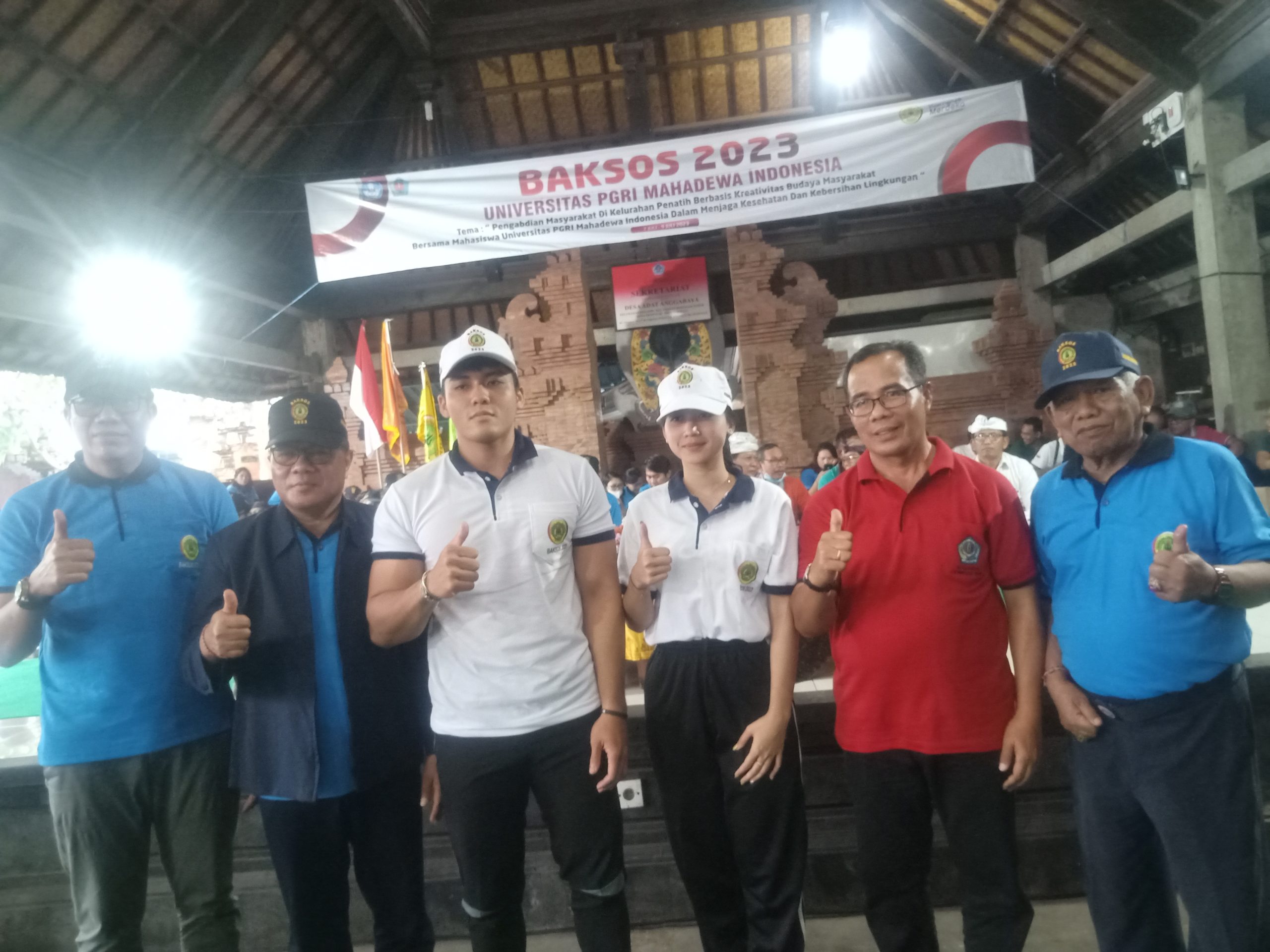 Universitas PGRI Mahadewa Indonesia Bali Mengelar Bakti Sosial Bertempat di Kelurahan Penatih Denpasar Timur.