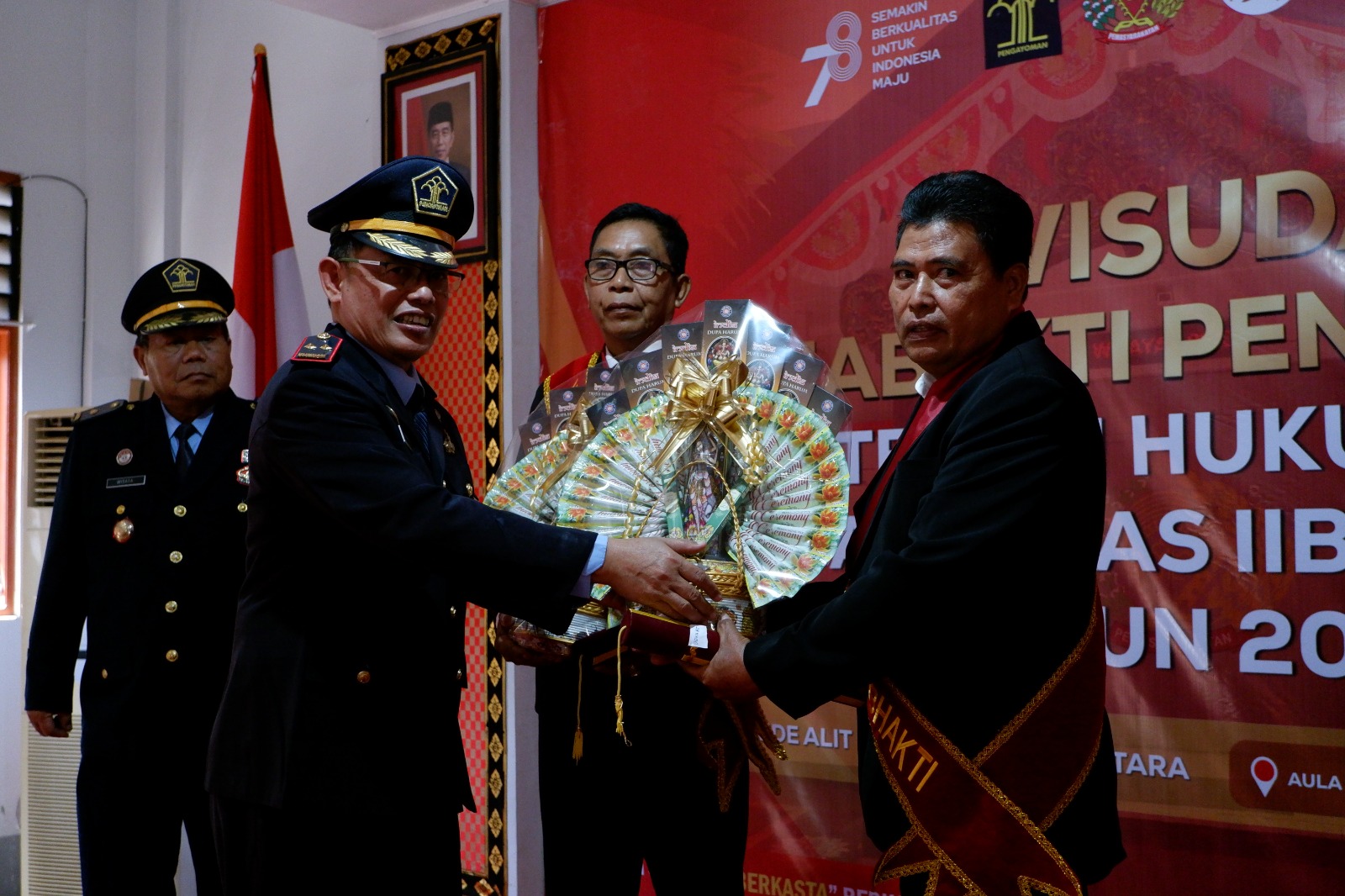 Bentuk Penghormatan dan Penghargaan, Rutan Gianyar Ikuti Wisuda Purnabakti Pengayoman.