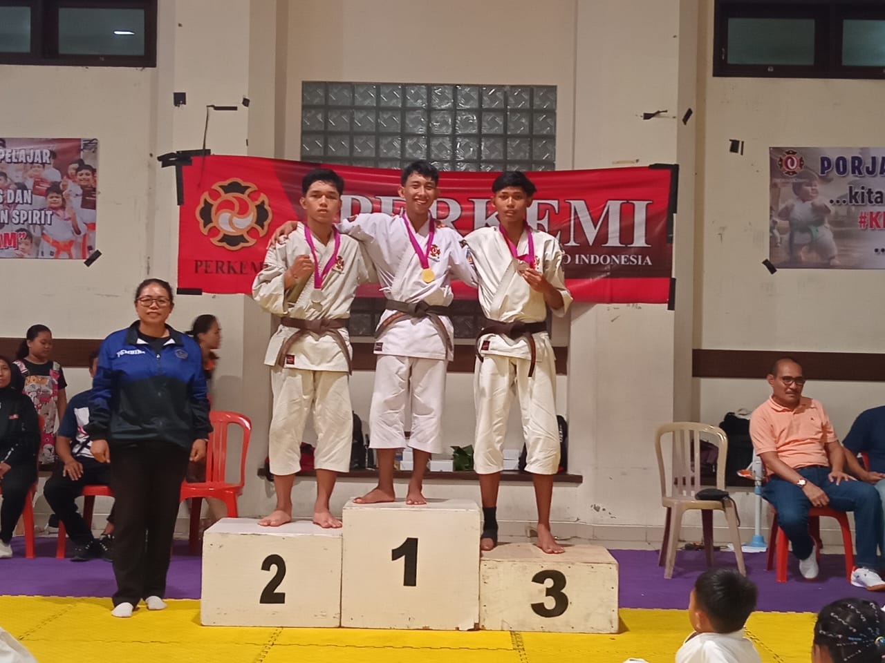 SMA 5 Denpasar Berhasil Meraih 16 Emas 25 Perak dan 23 Perunggu Dalam Ajang Porsenijar 2024 Tingkat SMA /SMK Kota Denpasar.