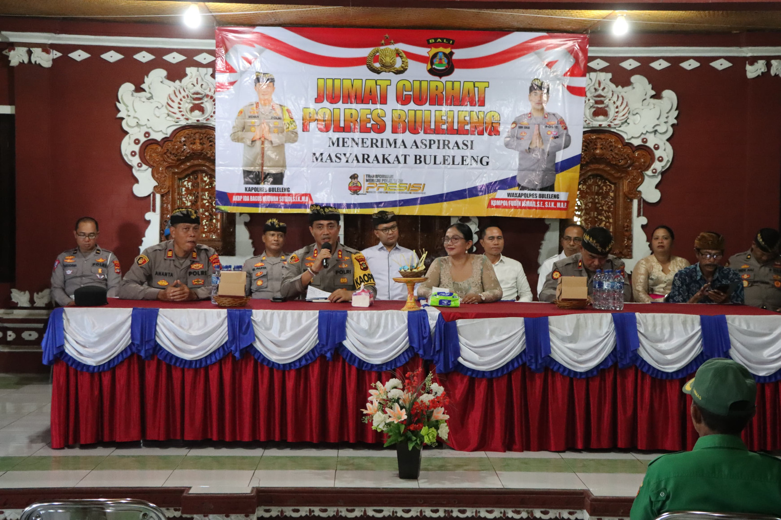 Kapolres Buleleng Gelar Jumat Curhat di Desa Tukad Sumaga: Fokus pada Illegal Logging dan Pelatihan Linmas.