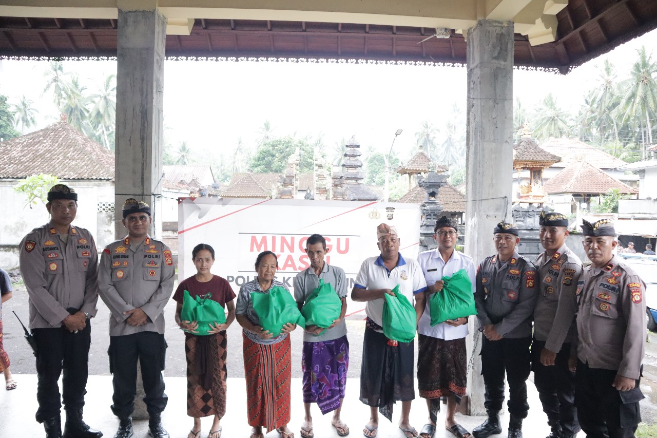Polres Klungkung Laksanakan Program Minggu Kasih diGelogor, Serap Aspirasi dan Ajak Masyarakat Jaga Kamtibmas.