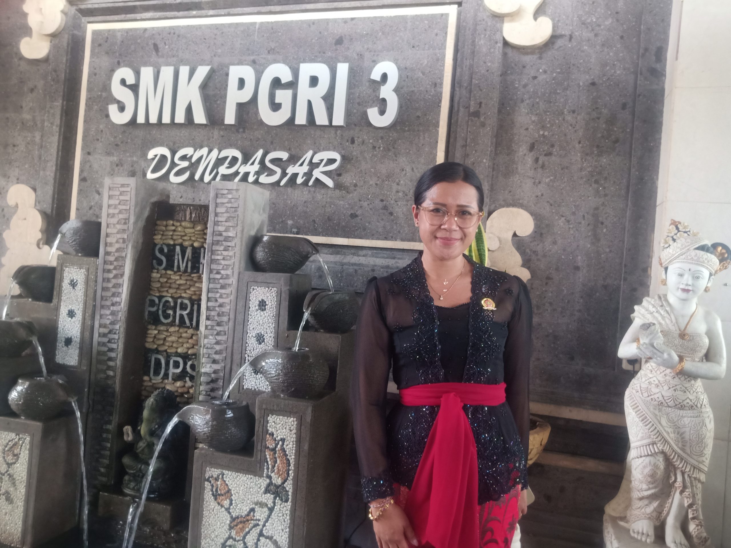 Siswa Yang Mendaftar di SMK PGRI 3 Denpasar Sudah Melebihi 200 Orang.