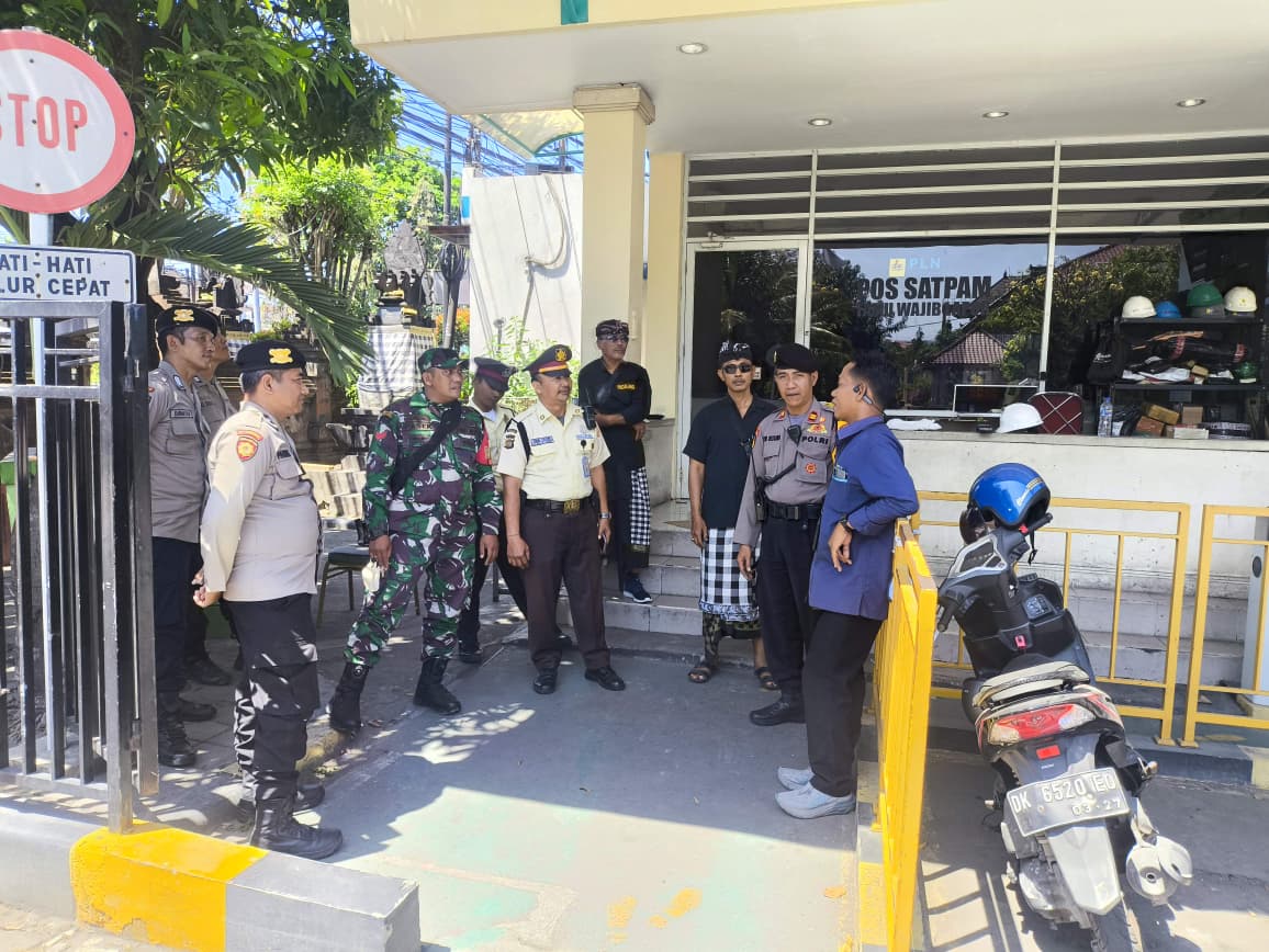 Ciptakan rasa aman Polsek Denpasar Selatan Gelar Patroli Bersama Jaga negeri.