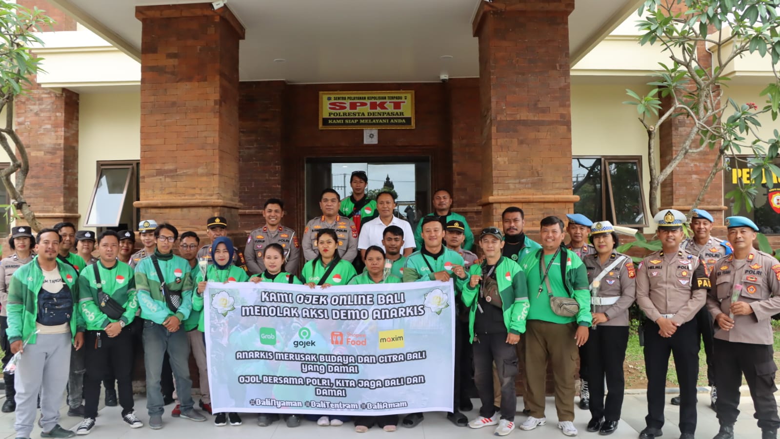 Aksi Solidaritas Ojol,  Polresta Denpasar Komitmen Jaga Kamtibmas.