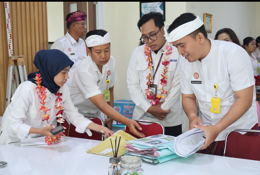 Bangun Zona Integritas, Kantah Bangli dinilai Oleh Tim Penilai Internal Inspektorat Jenderal Kementerian Agraria dan Tata Ruang/Badan Pertanahan Nasional (ATR/BPN).