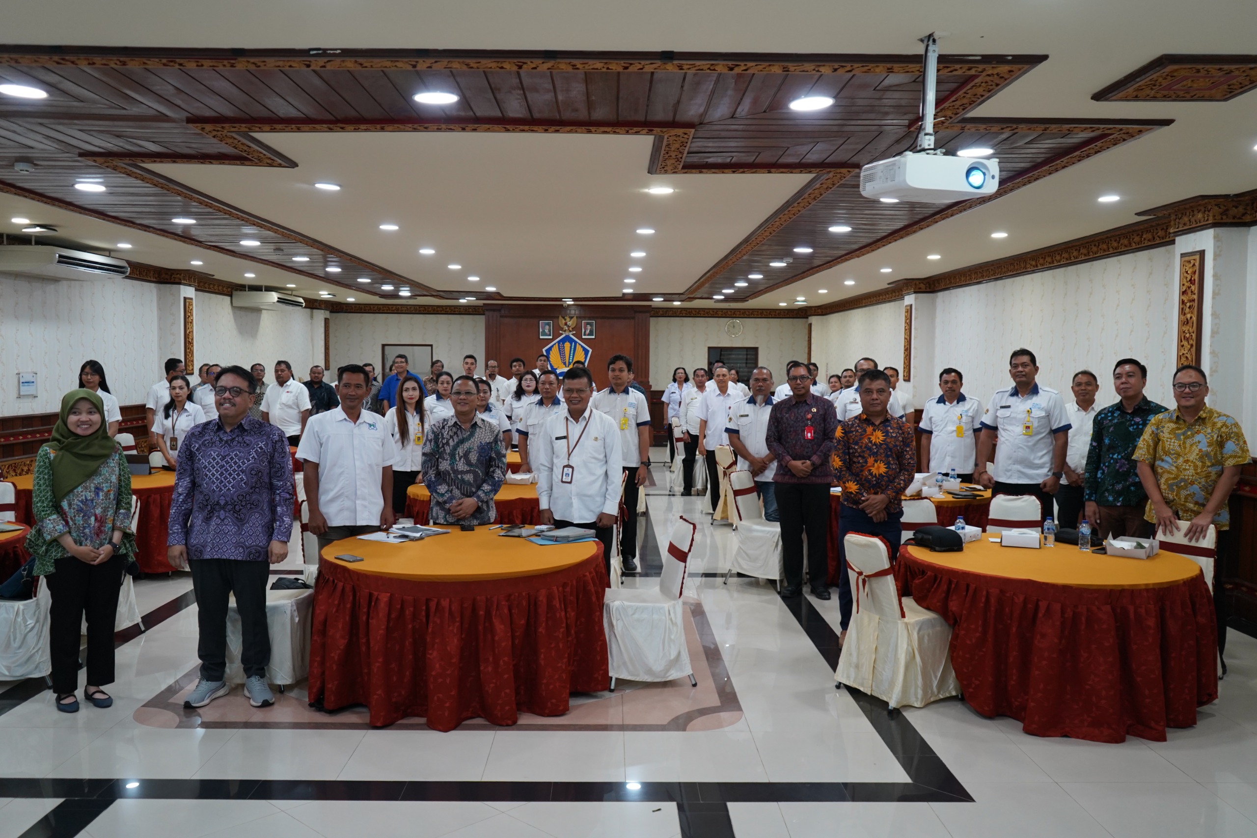 Terkait Pengadaan Tanah Skala Kecil , Kepala Seksi Pengadaan Tanah Kantah Bangli Menghadiri Forum Diskusi Profesi Penilai  Bersama DPPPK.
