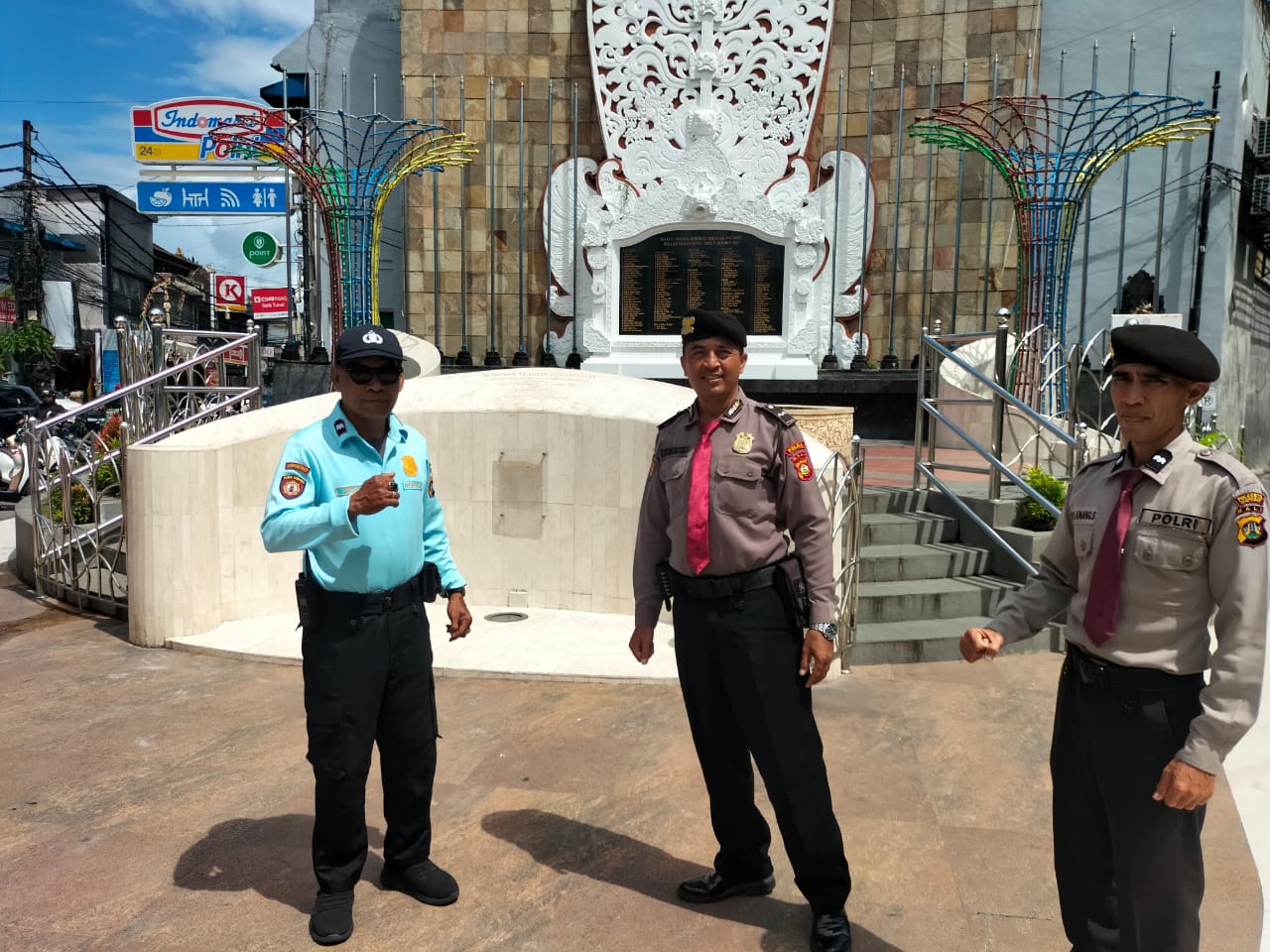 Pastikan Situasi Tetap Kondusif, Sat Pamobvit Polresta Denpasar Gelar Patroli Dialogis di Tempat Wisata