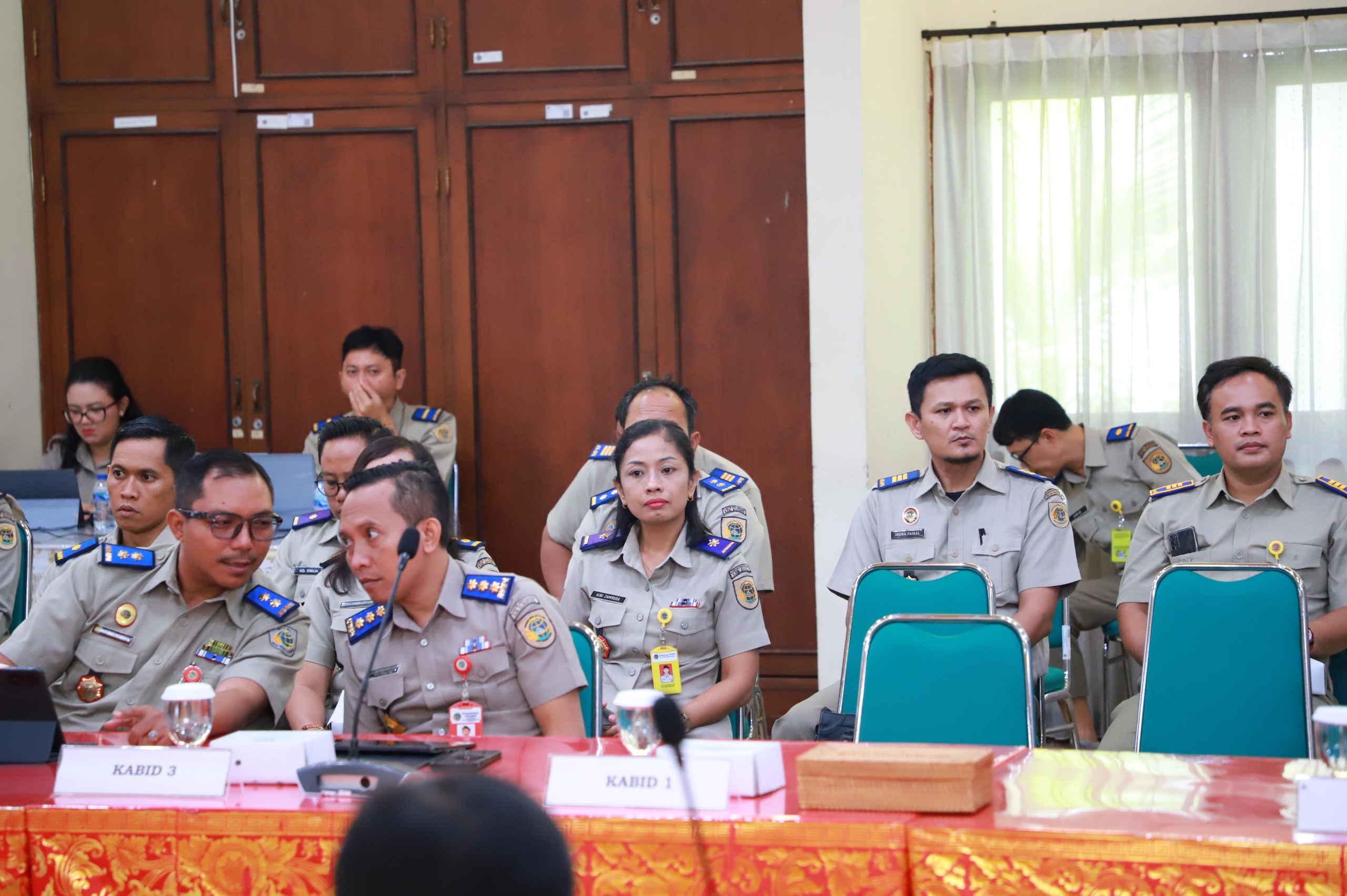 Kantor Pertanahan Kabupaten Bangli mengikuti Rapat Pemantauan dan Evaluasi Rekomendasi Kegiatan Pendaftaran Tanah dan Ruang Tahun 2025 yang diselenggarakan oleh Kantor Wilayah Badan Pertanahan Nasional Provinsi Bali.