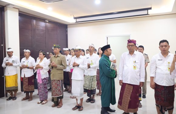 Kantor Pertanahan Kabupaten Bangli Menggelar Kegiatan Pengambilan Sumpah dan Pelantikan Panitia Ajudikasi, Dalam Rangka pelaksanaan Program Pendaftaran Tanah Sistematis Lengkap (PTSL) Tahun 2026.