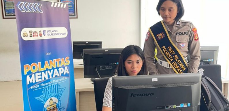 Pelayanan Prima Satpas SIM Polresta Denpasar, Pemohon Diberikan Edukasi Mekanisme Secara Humanis dan Transparan.