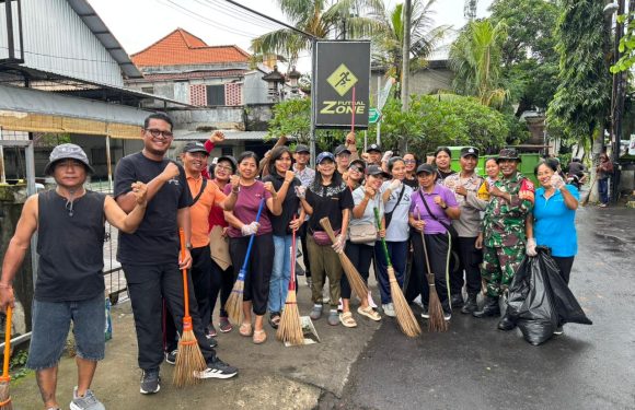 Polsek Denpasar Selatan Hadiri Aksi Bersih Lingkungan di Desa Sanur Kaja dalam Rangka HPSN 2026.