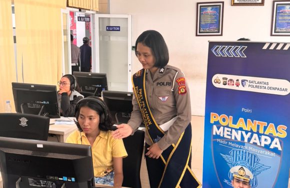 Satpas SIM Polresta Denpasar Berikan Pelayanan Prima kepada Pemohon.