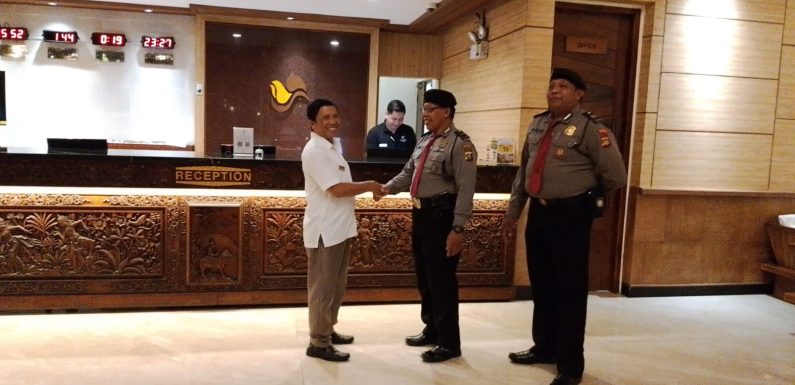 Patroli Dialogis Sat Pamobvit Polresta Denpasar, Jaga Keamanan Kawasan Wisata Kuta Tetap Kondusif.