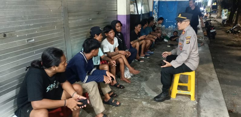 Patroli Gabungan Malam Hari di Pelabuhan Benoa, Polisi Tegas Cegah Kriminalitas dan Peredaran Miras.