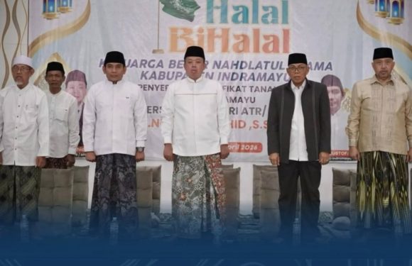 Hadiri Halalbihalal dan Penyerahan Sertipikat Tanah Wakaf PCNU Indramayu, Menteri Nusron Minta NU Berikan Kebermanfaatan bagi Masyarakat