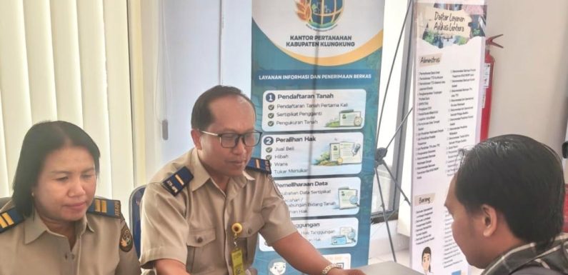 PELAYANAN PRIMA KEMBALI DILAKSANAKAN OLEH KANTOR PERTANAHAN KABUPATEN KLUNGKUNG KEPADA MASYARAKAT DENGAN MENGHADIRKAN LAYANAN LANGSUNG DI MALL PELAYANAN PUBLIK (MPP)