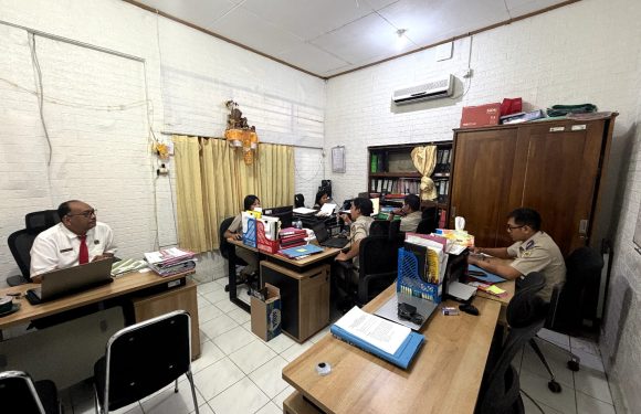 Kantor Pertanahan Kabupaten Klungkung saat ini tengah mengikuti tahapan pembelajaran mandiri (self learning) dalam rangka Pelatihan Kepemimpinan Pengawas (PKP) Angkatan V Tahun 2026.