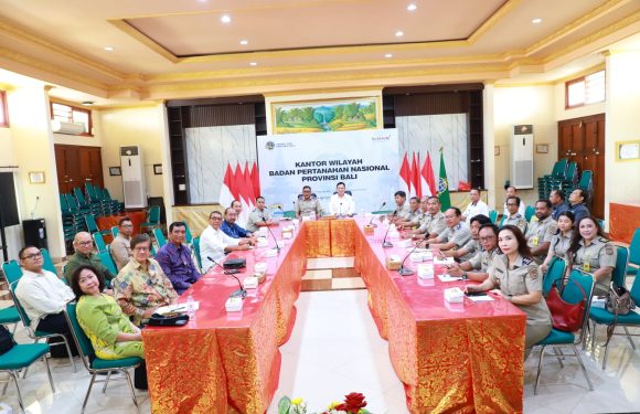 Seksi Pengendalian dan Penanganan Sengketa Kantor Pertanahan Klungkung Ikuti Pembinaan Pemegang Hak Atas Tanah di Kanwil BPN Bali