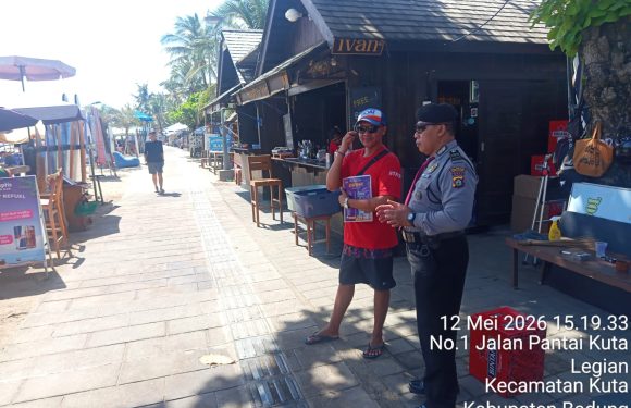 Sat Pamobvit Polresta Denpasar Intensifkan Patroli Dialogis di Kawasan Mall dan Pantai Legian