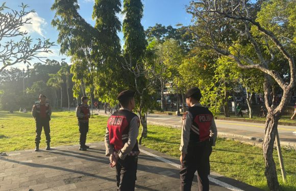 Patroli Dialogis Turjawali Samapta Polresta Denpasar Jaga Kondusivitas CFD dan Aktivitas Masyarakat di Renon