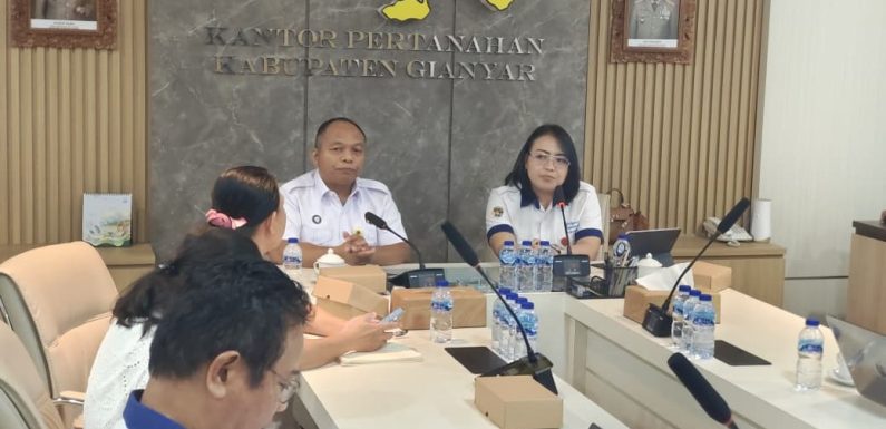 Kantor pertanahan Gianyar Terima Kunjungan Monitoring dan Evaluasi Kinerja Serta Pendampingan Aplikasi MY ASN.