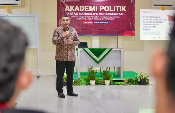 Jadi Pembicara di Akademi Politik UMJ, Wamen ATR/Waka BPN: Pertanahan Berperan Strategis dalam Mendukung Asta Cita Presiden