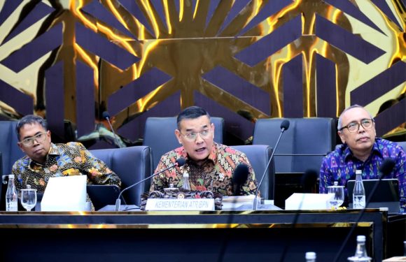 Wamen ATR/Waka BPN dalam Raker Bersama DPR RI: Kawasan Hutan Harus Terintegrasi dengan Tata Ruang