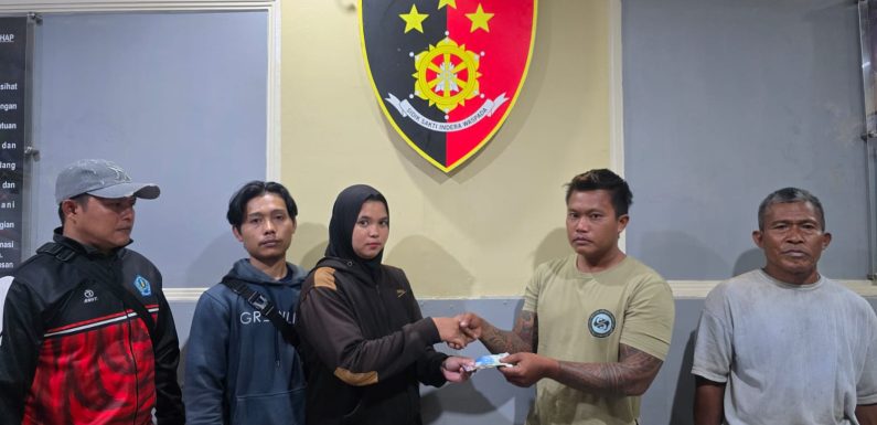 Viral di Media Sosial, Polsek Dentim Amankan Pelaku Penipuan Berkedok Sumbangan Banjar HUT RI, Perkara Diselesaikan Secara Kekeluargaan