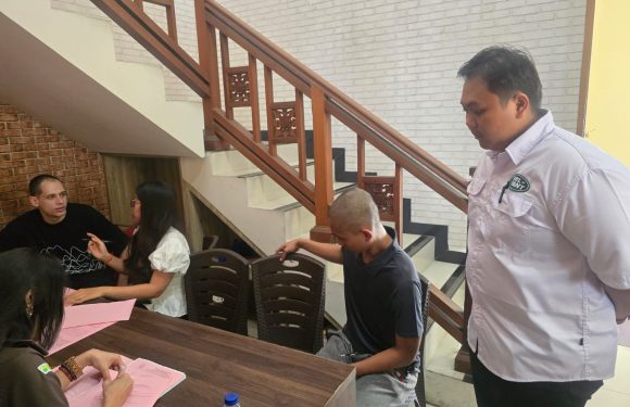 Unit Reskrim Polsek Dentim Limpahkan Tersangka dan Barang Bukti Kasus Pencurian ke Kejaksaan Negeri Denpasar