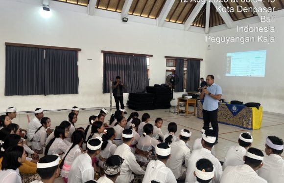 Polresta Denpasar Sosialisasikan Pemahaman Artificial Intelligence (AI) kepada Siswa SMA Negeri 8 Denpasar