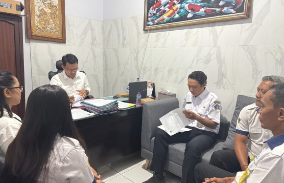 Rapat Persetujuan Kesesuaian Kegiatan Pemanfaatan Ruang (PKKPR) Berusaha dan Non Berusaha Bersama Dinas PUPRPKP Kabupaten Klungkung