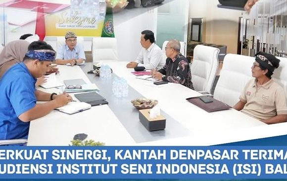 Kepala Kantor Pertanahan Kota Denpasar Menerima Kunjungan Audiensi dari Institut Seni Indonesia (ISI) Bali