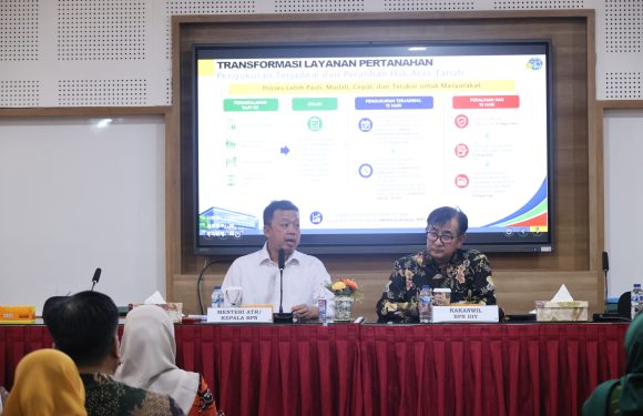 Kumpulkan Jajaran IPPAT dan BPKAD Se-Yogyakarta, Menteri Nusron Sosialisasikan Transformasi Layanan Pertanahan dan Organisasi