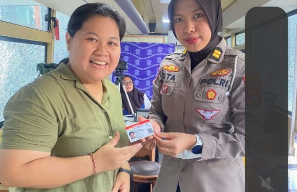 Berikan Pelayan Mudah, Cepat dan Transparan, SIM Keliling Polresta Denpasar Hadir di Mall Pelayanan Publik